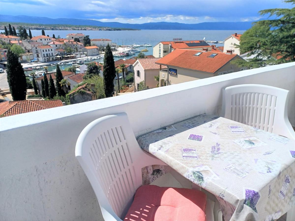 Guesthouse Cecilia 2 Malinska Eksteriør bilde